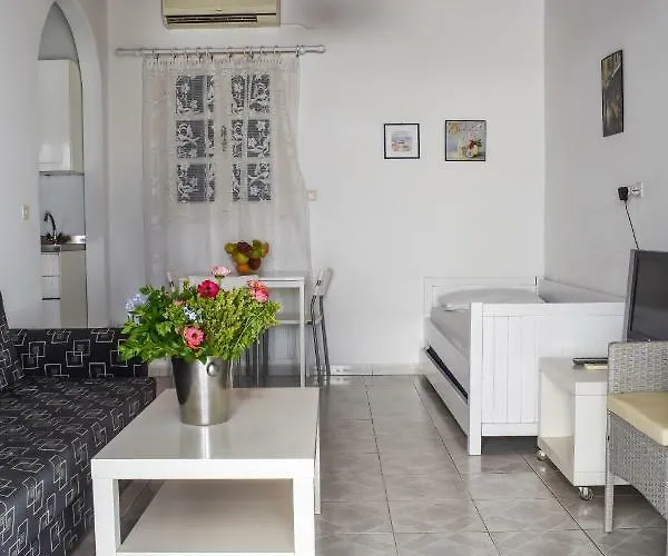 Francesca Ii * Mykonos Town